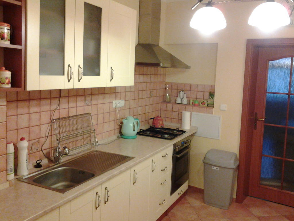U Tri Jehnatek Apartment Karlovy Vary Room photo