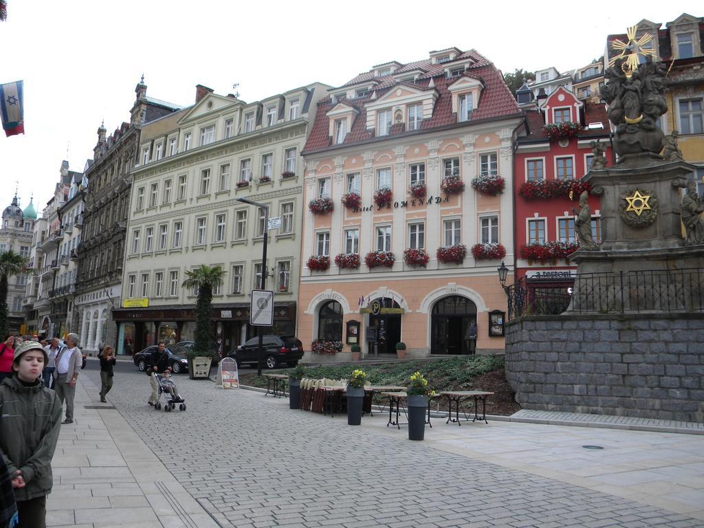 U Tri Jehnatek Apartment Karlovy Vary Exterior photo